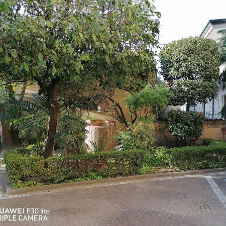 Hotel Giardino Degli Aranci Frattamaggiore Exterior foto